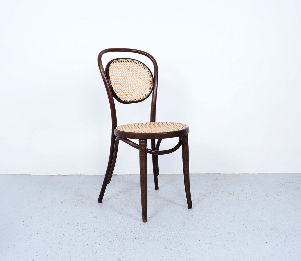 Vintage Thonet Valois chair no. 15