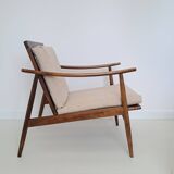 Scandinavian style armchair in solid wood – 1950s/60s