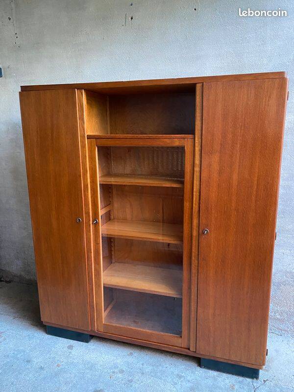 Library / Vintage solid wood sideboard – 3 doors with display cabinet