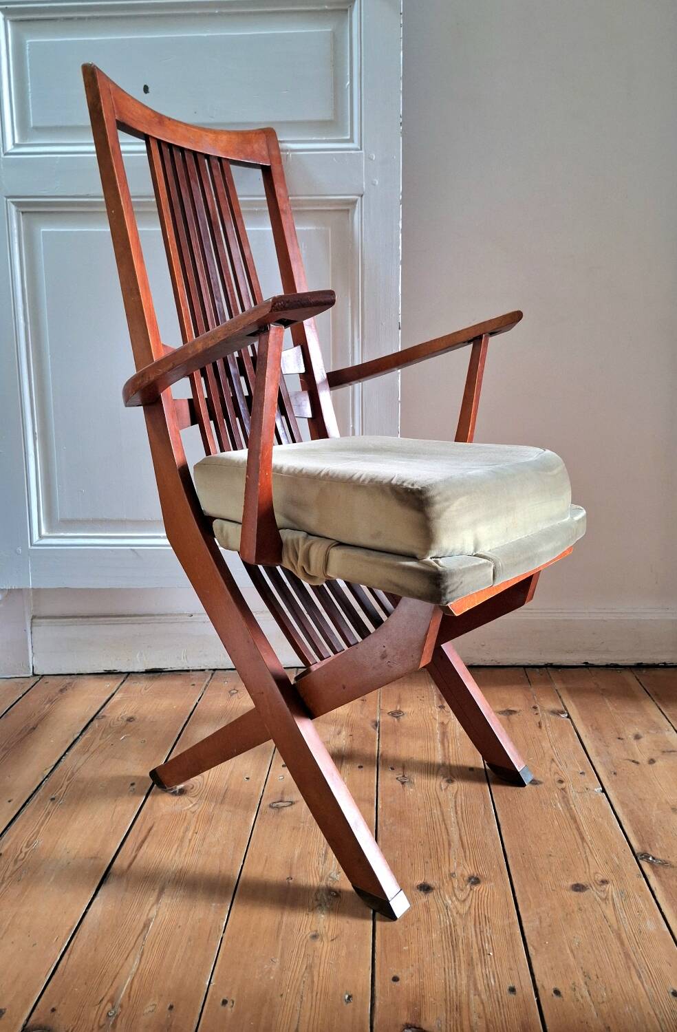 Vintage 3-position relaxation armchair, antique seating furniture