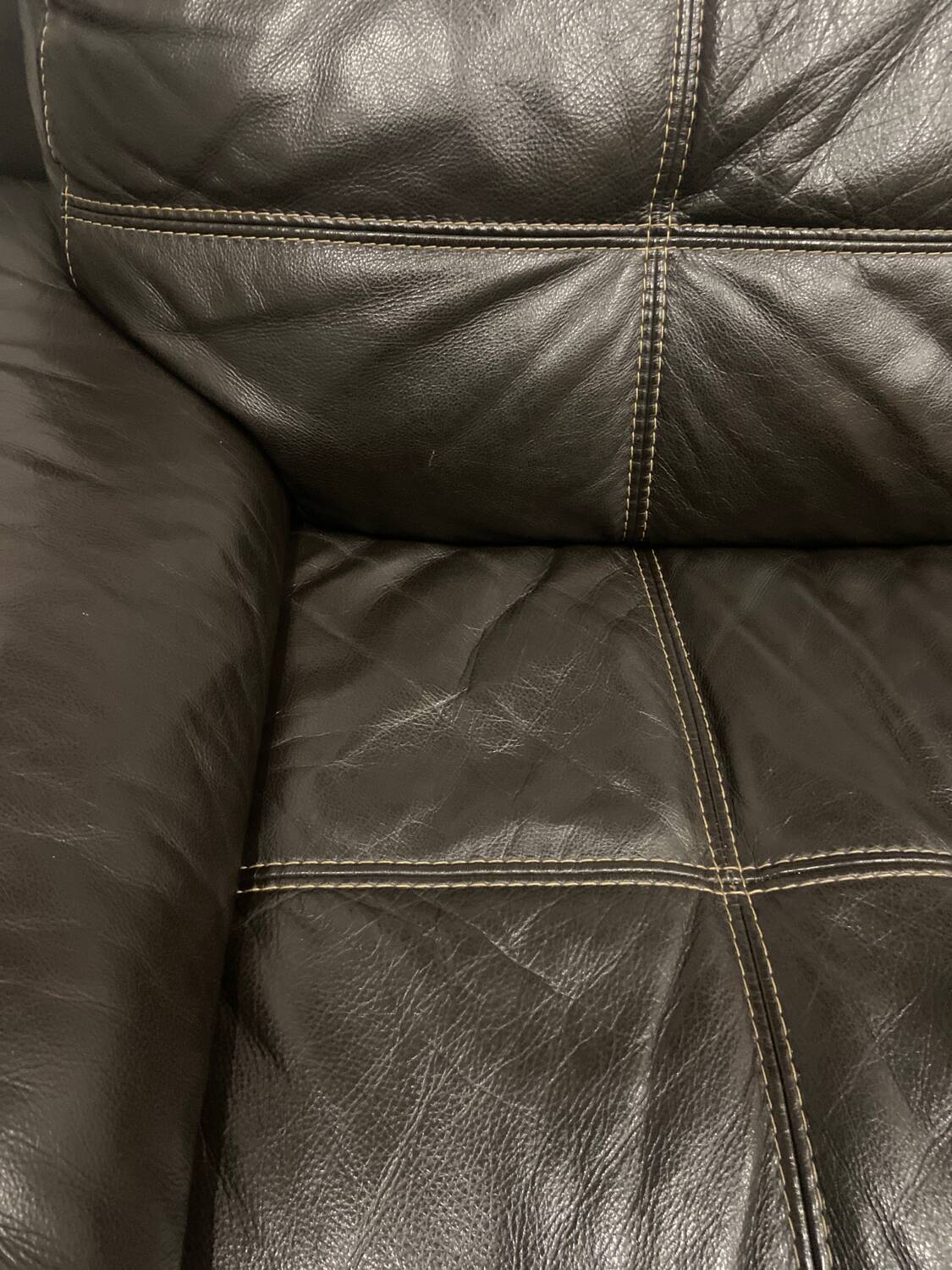 Canapé en cuir 3 places