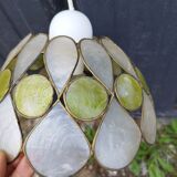 Mother-of-pearl lampshade suspension