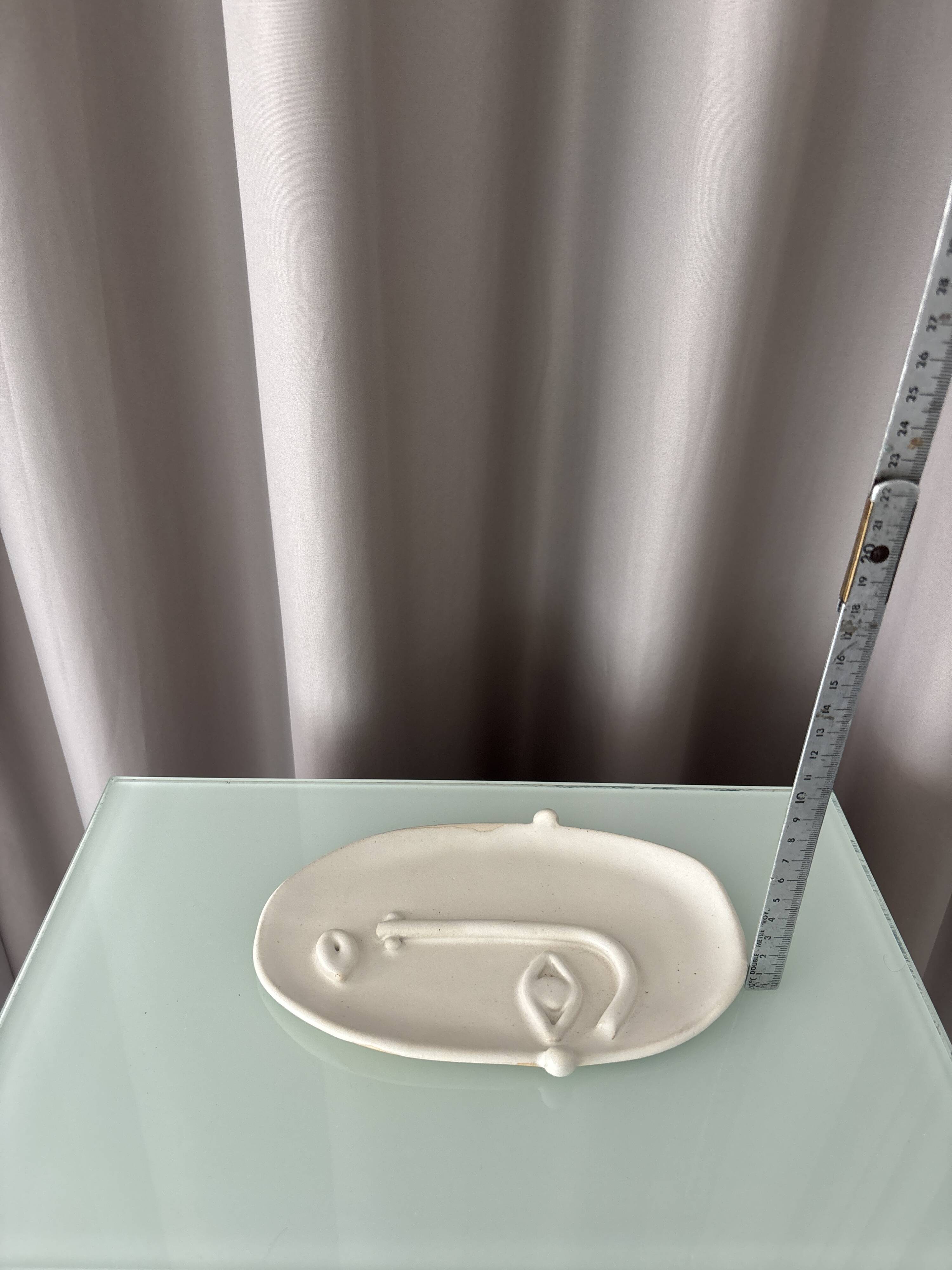 Contemporary Madriguera Workshop Face Tray | Handmade Stoneware Catchall |