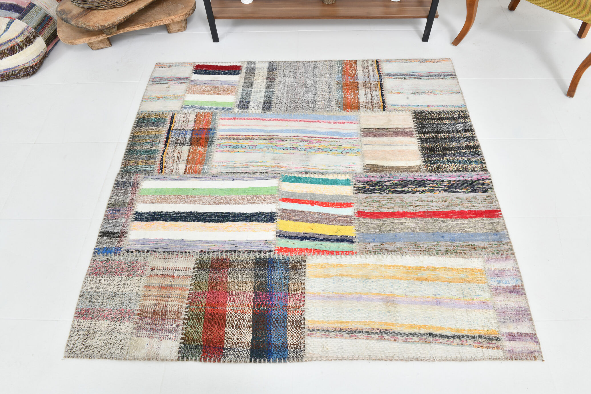 Tapis ethnique, 147x154cm