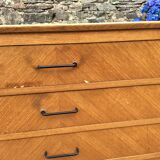 Vintage chest of drawers with compass feet oak-plated façade to restore or repaint.