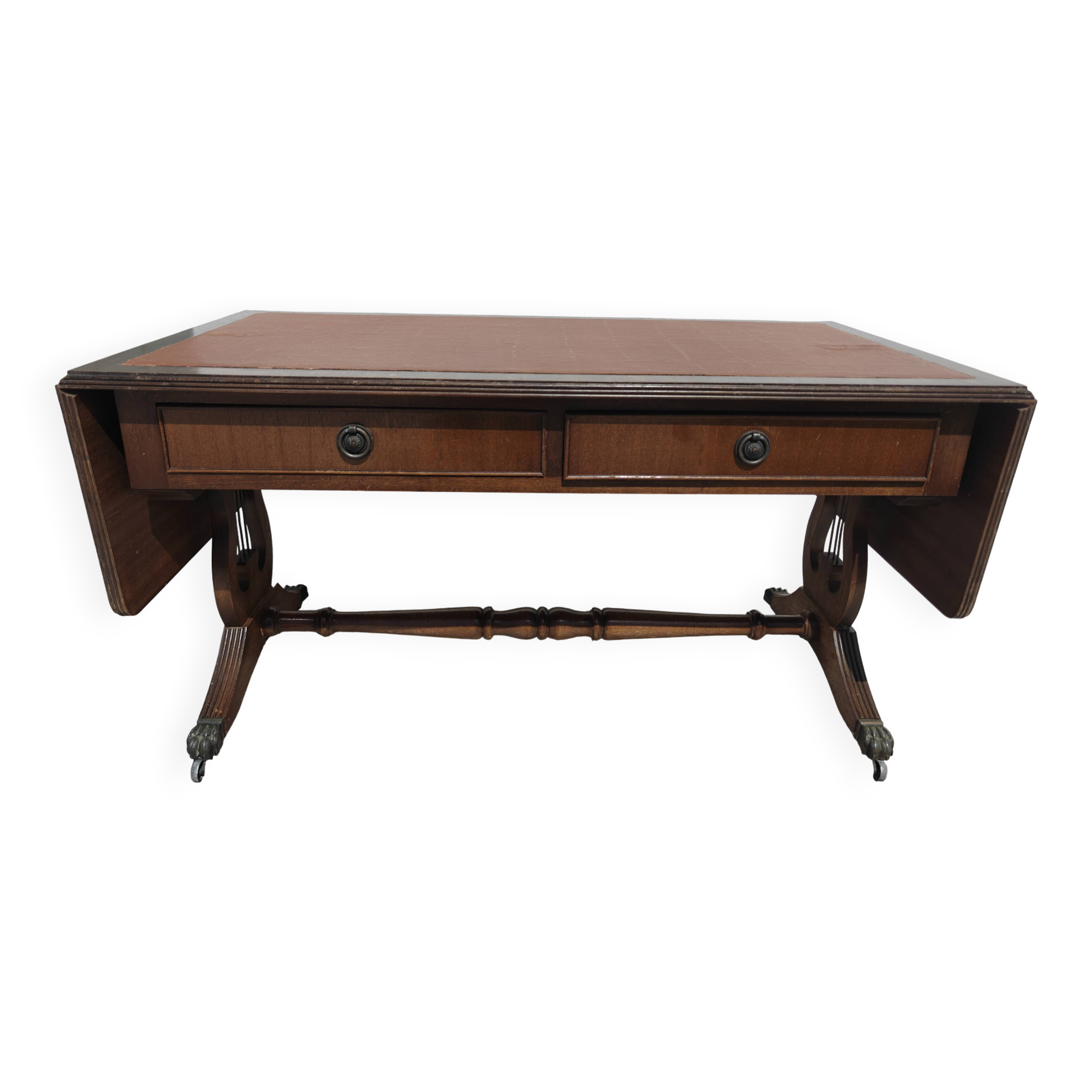 Elegant vintage coffee table, Regency style, in mahogany finish.
