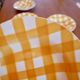 6 hollow plates with yellow and white checkered