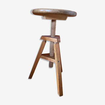 Watchmaker's tripod screw stool