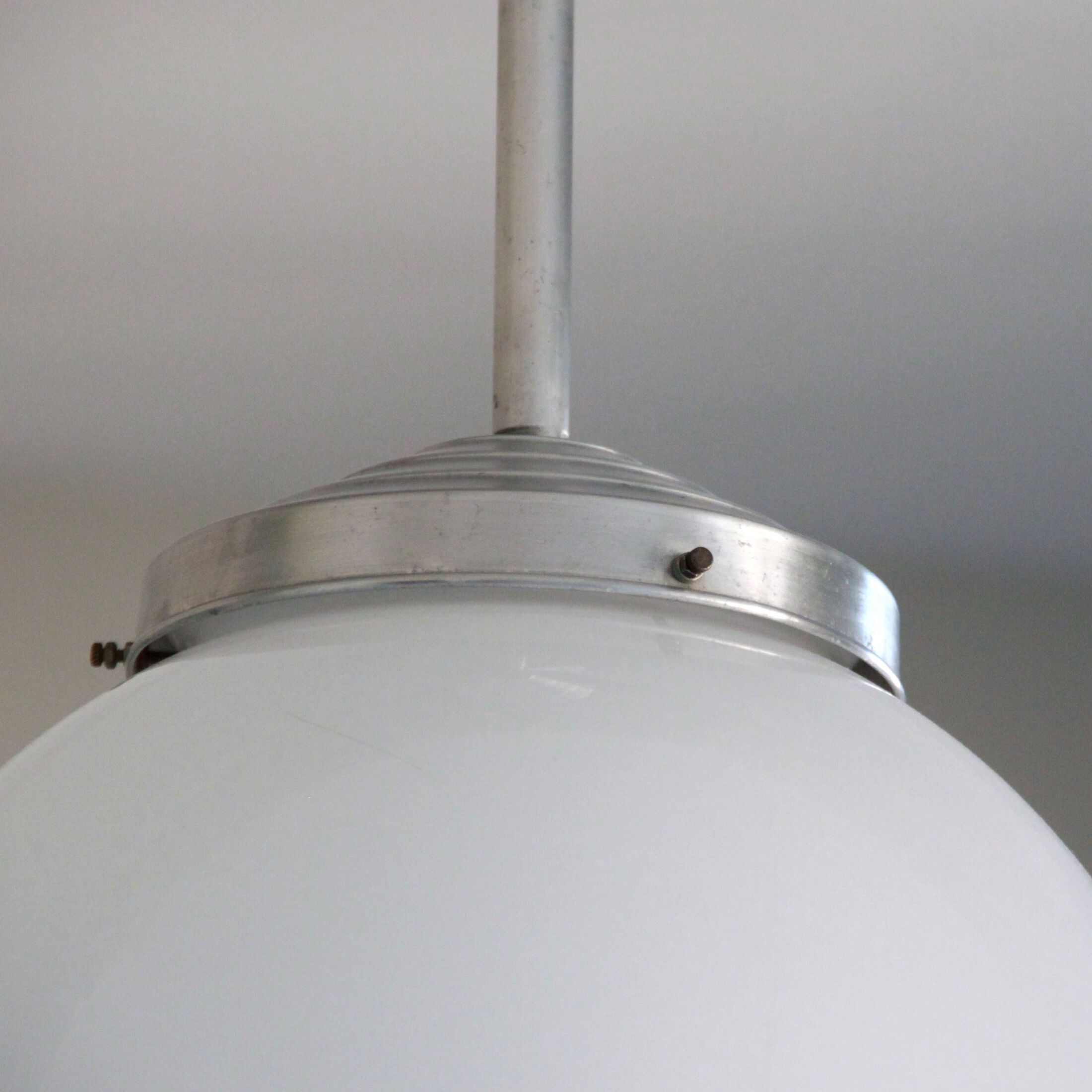 Old paline white paline suspension, aluminum claw