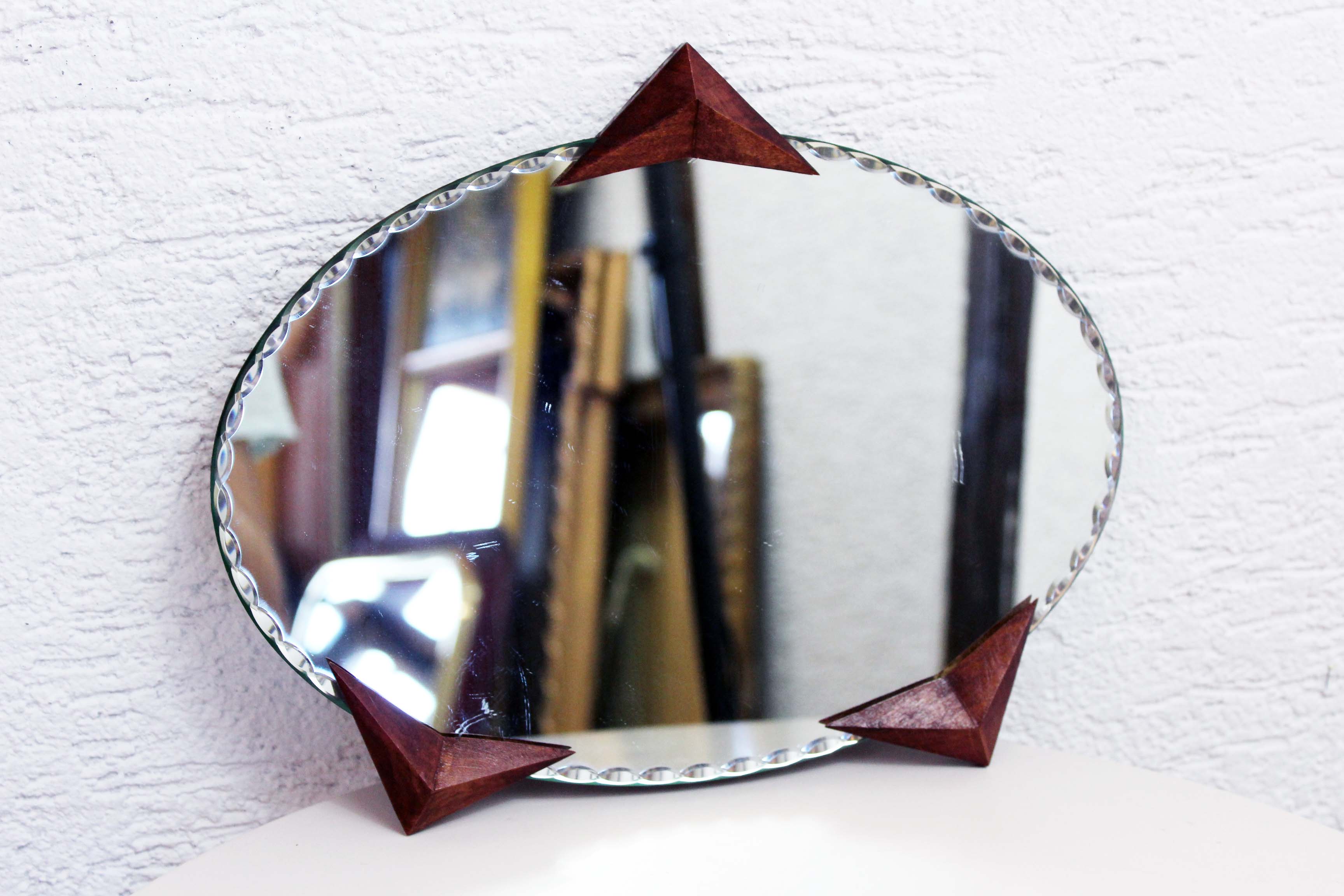 Vintage cat mirror