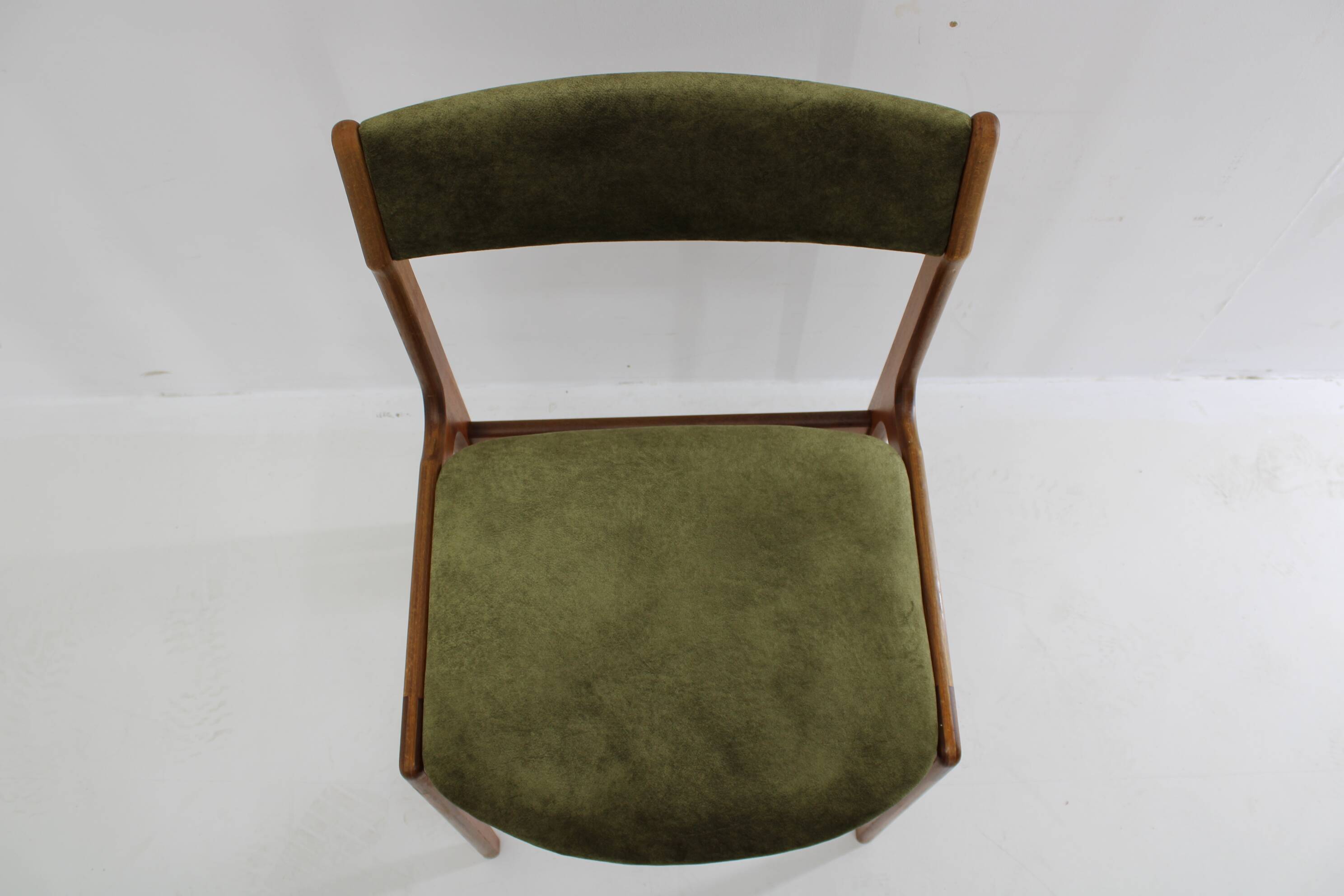 1960s Set of Six Danish Teak Dining Chairs , Restored