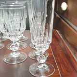 18 stemmed glasses