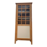 Armoire vitrée parisienne