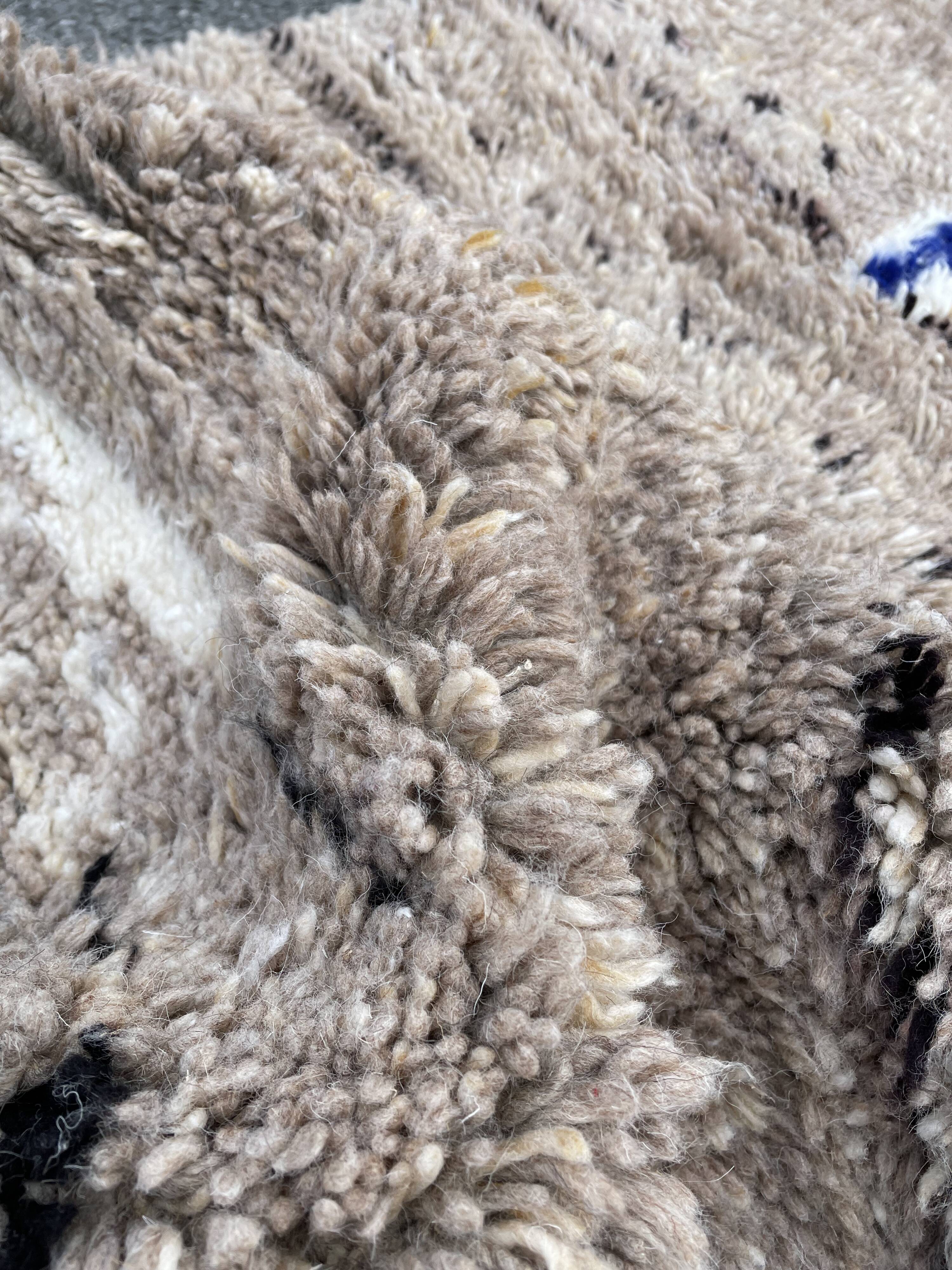 Moroccan wool hallway carpet 85x310 cm