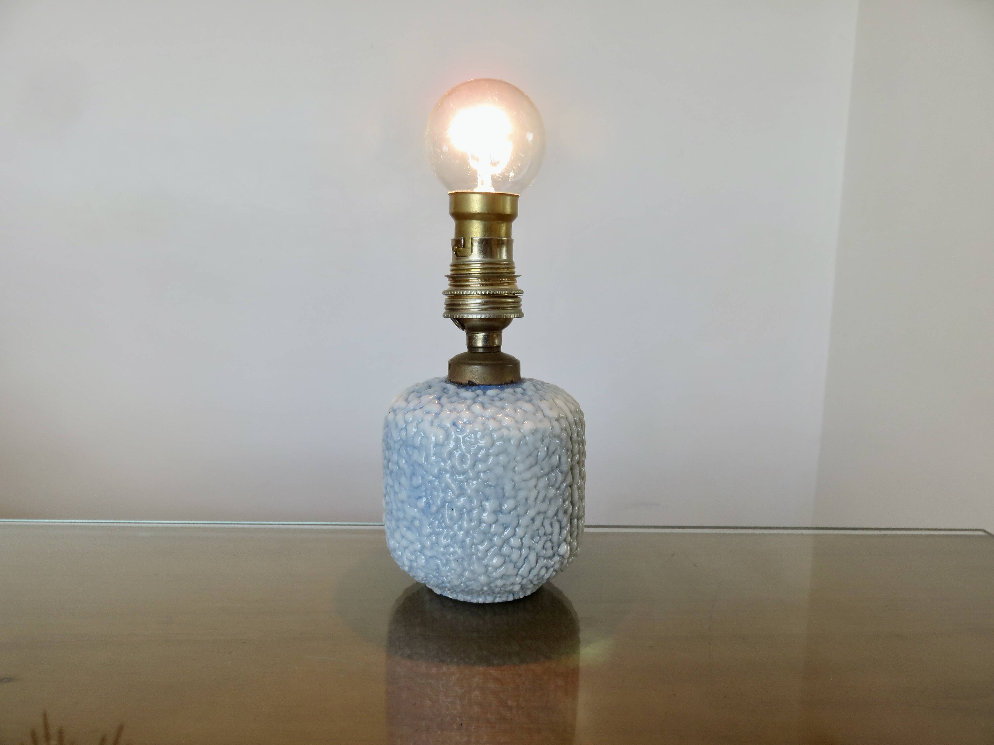 Primavera, small crumpled ceramic lamp