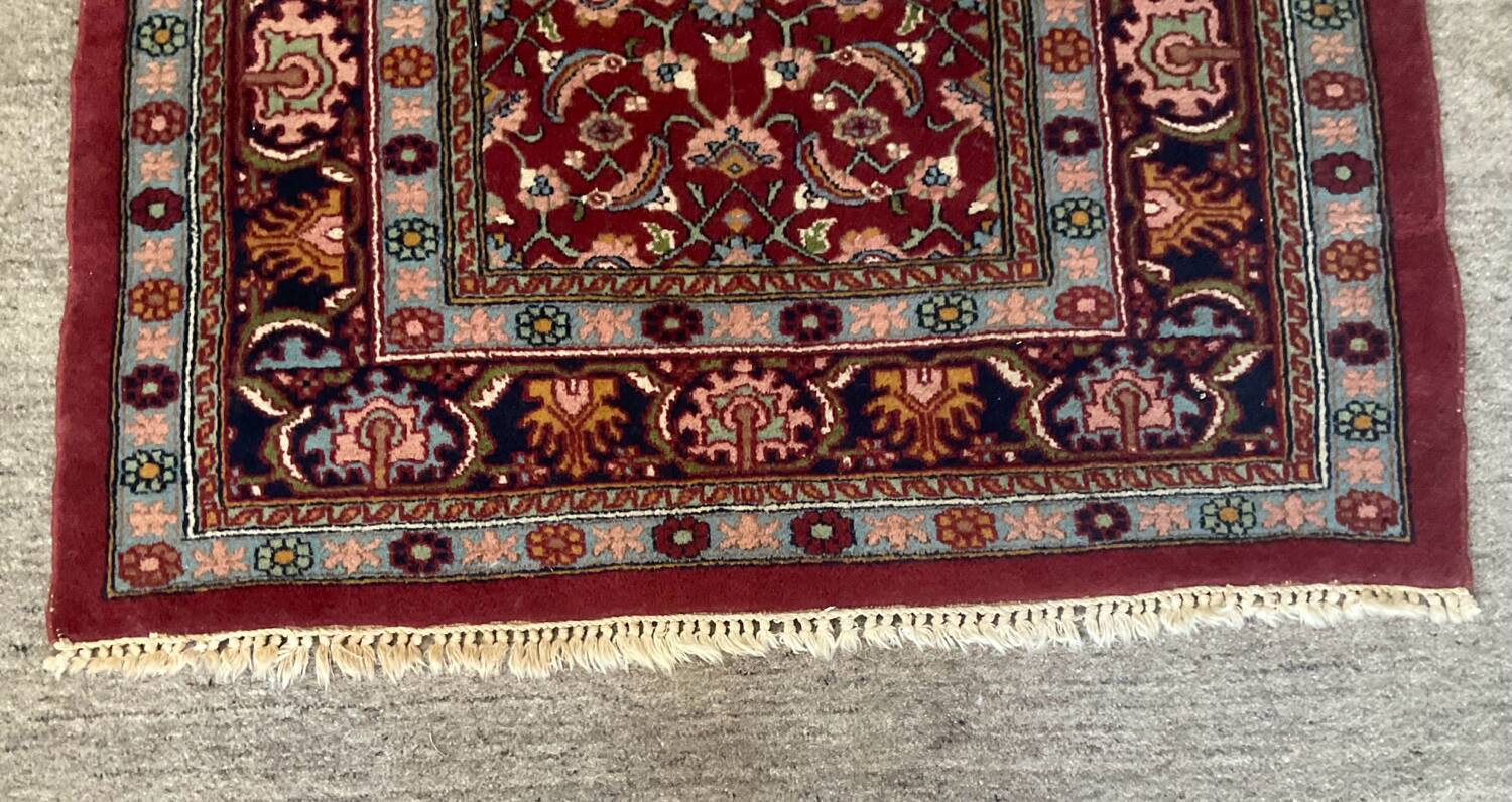Vintage Persian woven wool rug 165x95