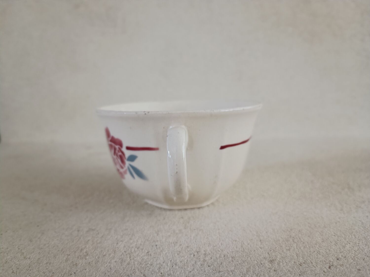 Badonviller iron earth chocolate cup