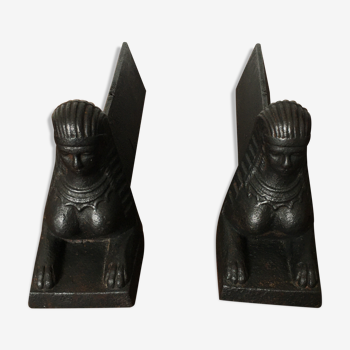 Pair of sphinx channels
