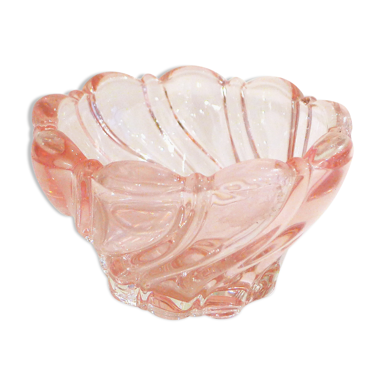 Twisted pink ashtray