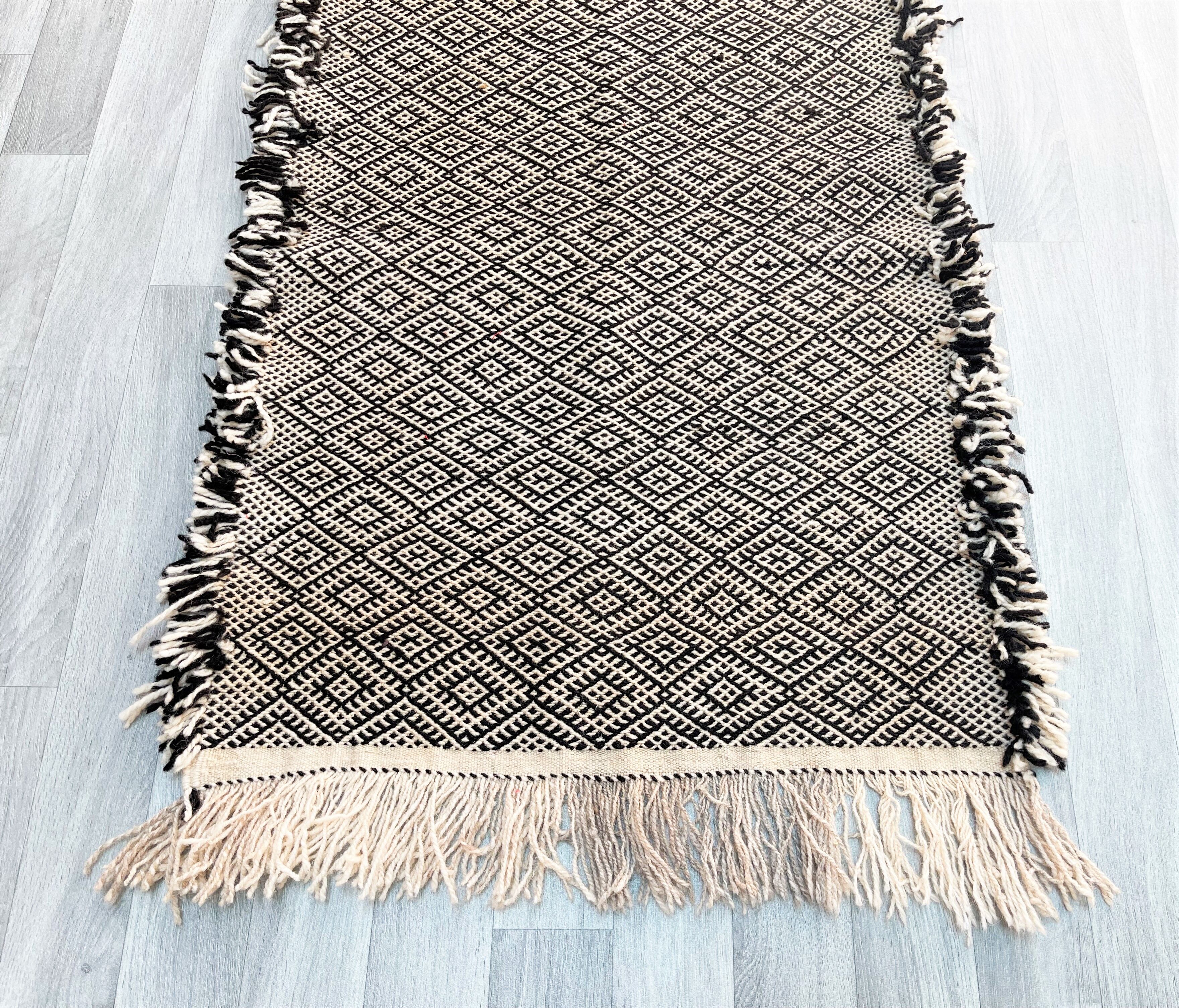 Zanafi Runner Rug, handmade Moroccan rug, flat Berber wool runner, geometric rug.