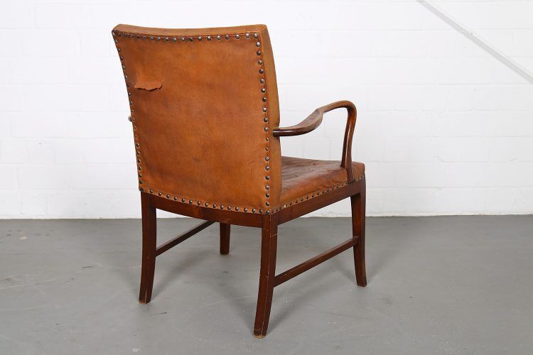 Vintage leather armchair of Danish design
