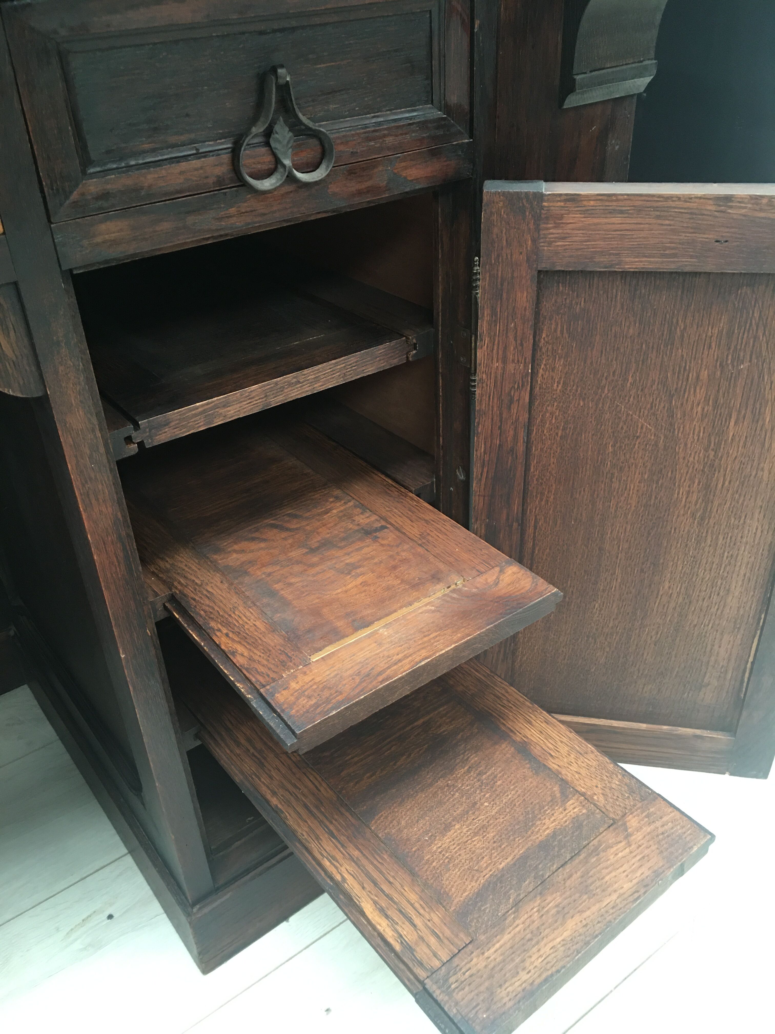 Oak Renaissance Chest XVII Office