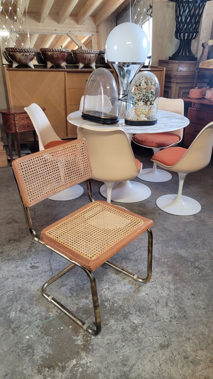 Chaise  de Marcel Breuer en cannage modèle B32