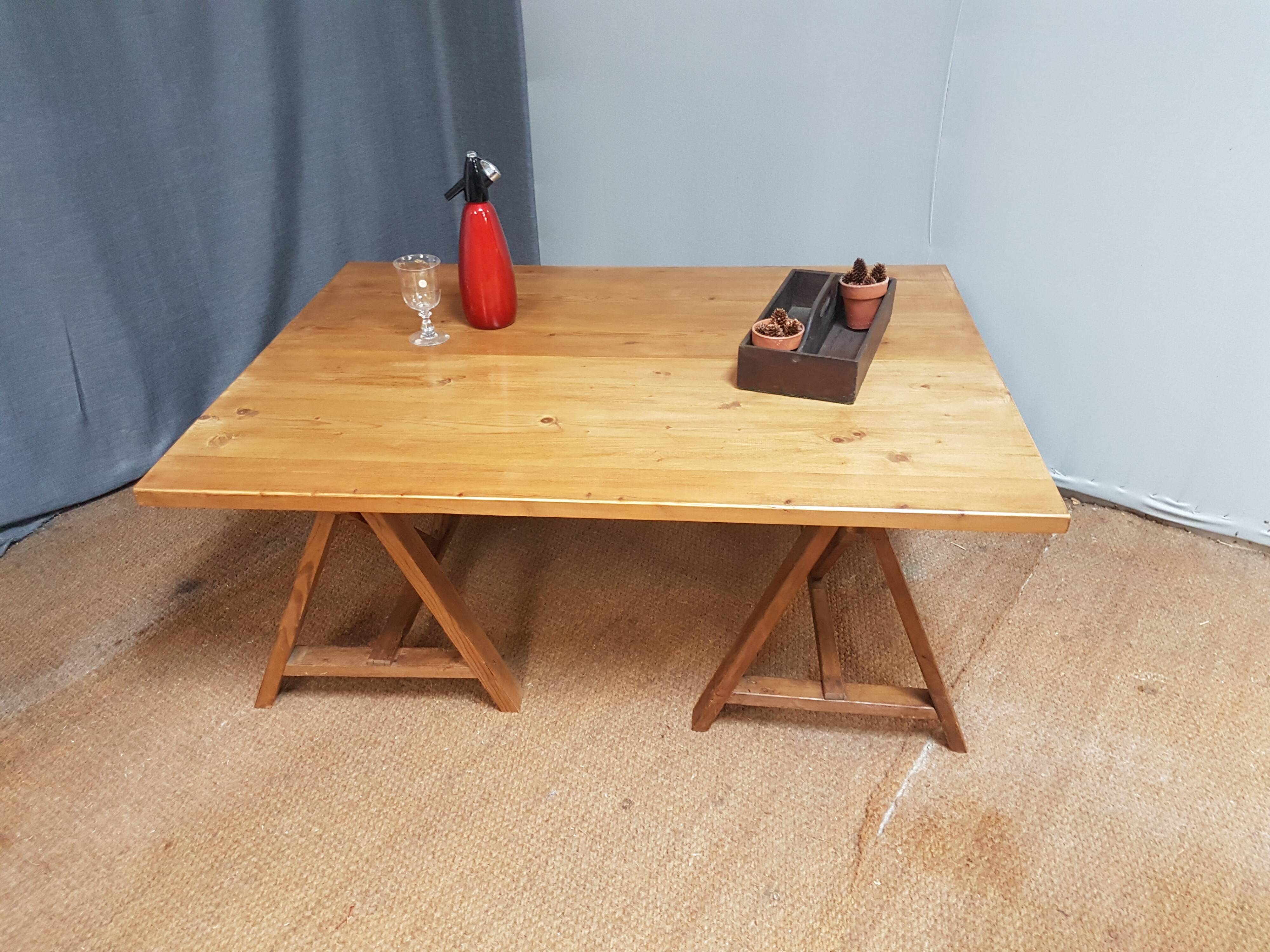 Table basse architecte