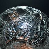 René Lalique art deco bowl with a frieze of birds, Pinsons model, 1933 – crack