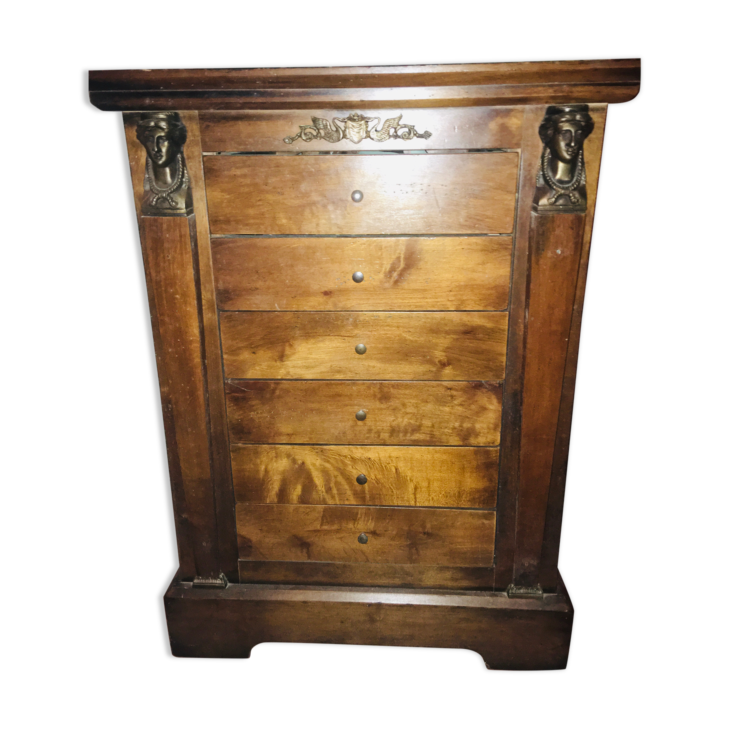 Commode empire