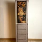 Column cabinet