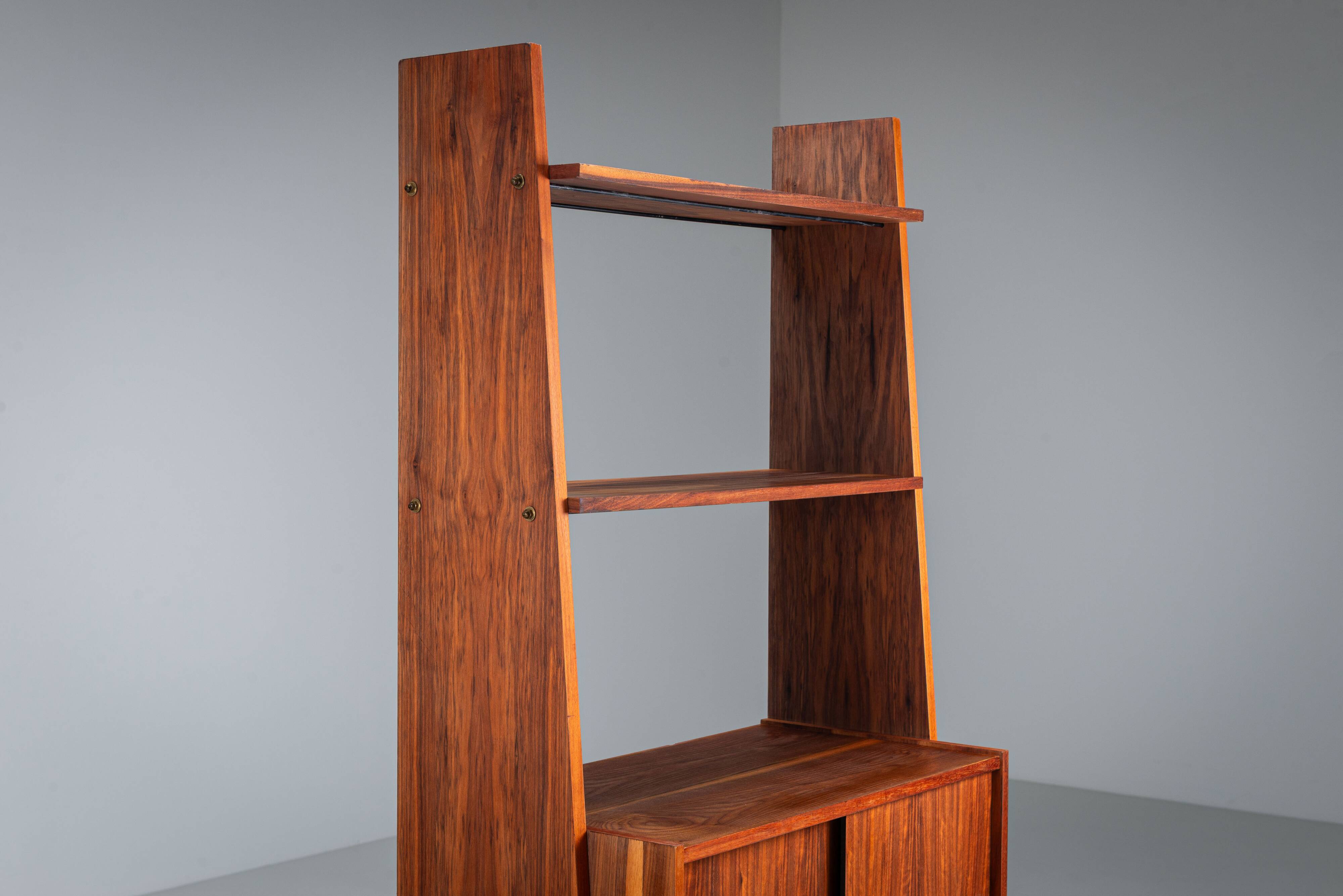 Italian bookcase with three shelves and storage