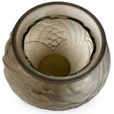 Large Art Deco vase Etaleune pressed glass – France 1930–50