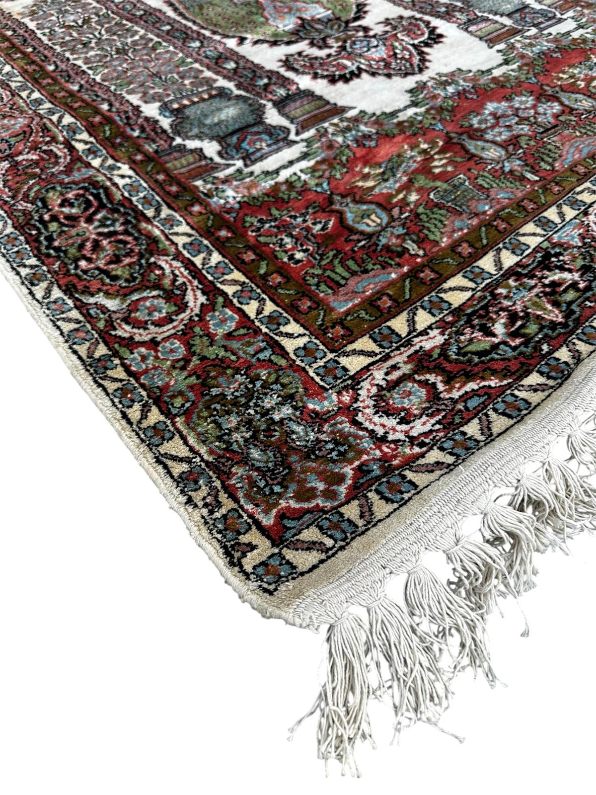 Turkish silk carpet 160cm x 90cm