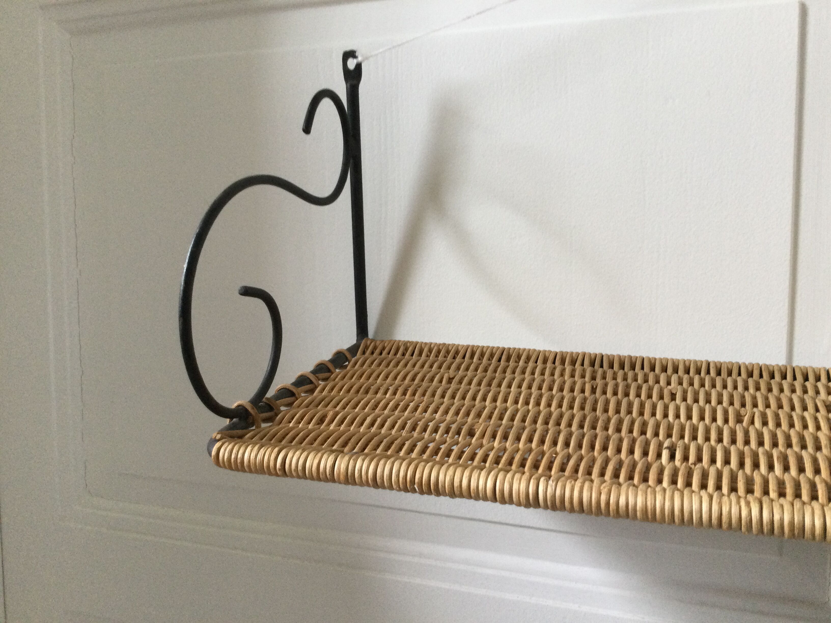 Wall shelf wicker and wrought iron 50s