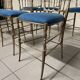 Ensemble de 6 chaises Chiavarine des années 1950 en laiton et tissu.