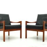 Lounge chairs by Illum Walkelsø for Niels Eilersen, 1960s