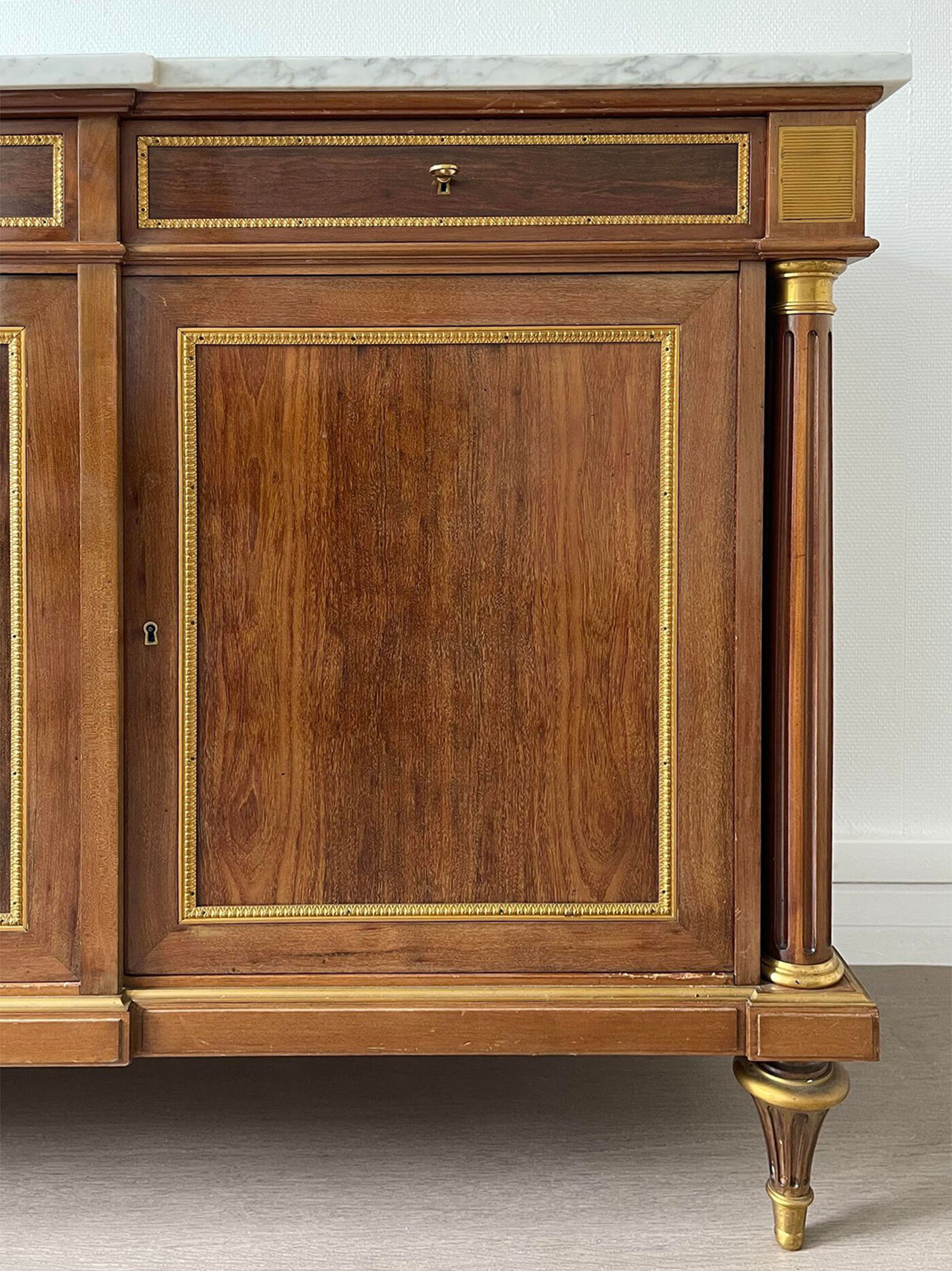 Enfilade de style Louis XVI