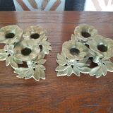 Pair of brass candlesticks decorated "flowers" 1970