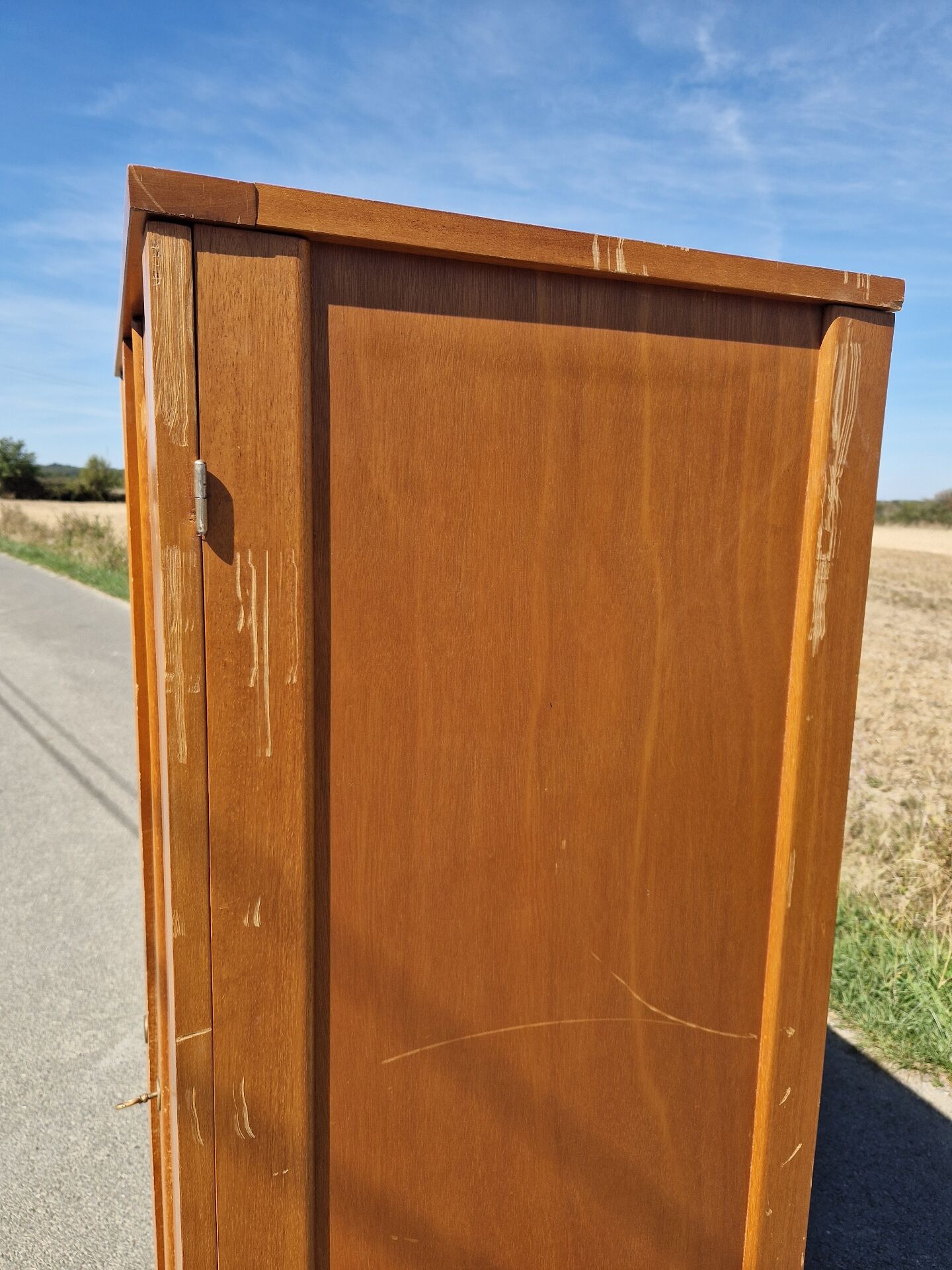 Ancienne Armoire parisienne