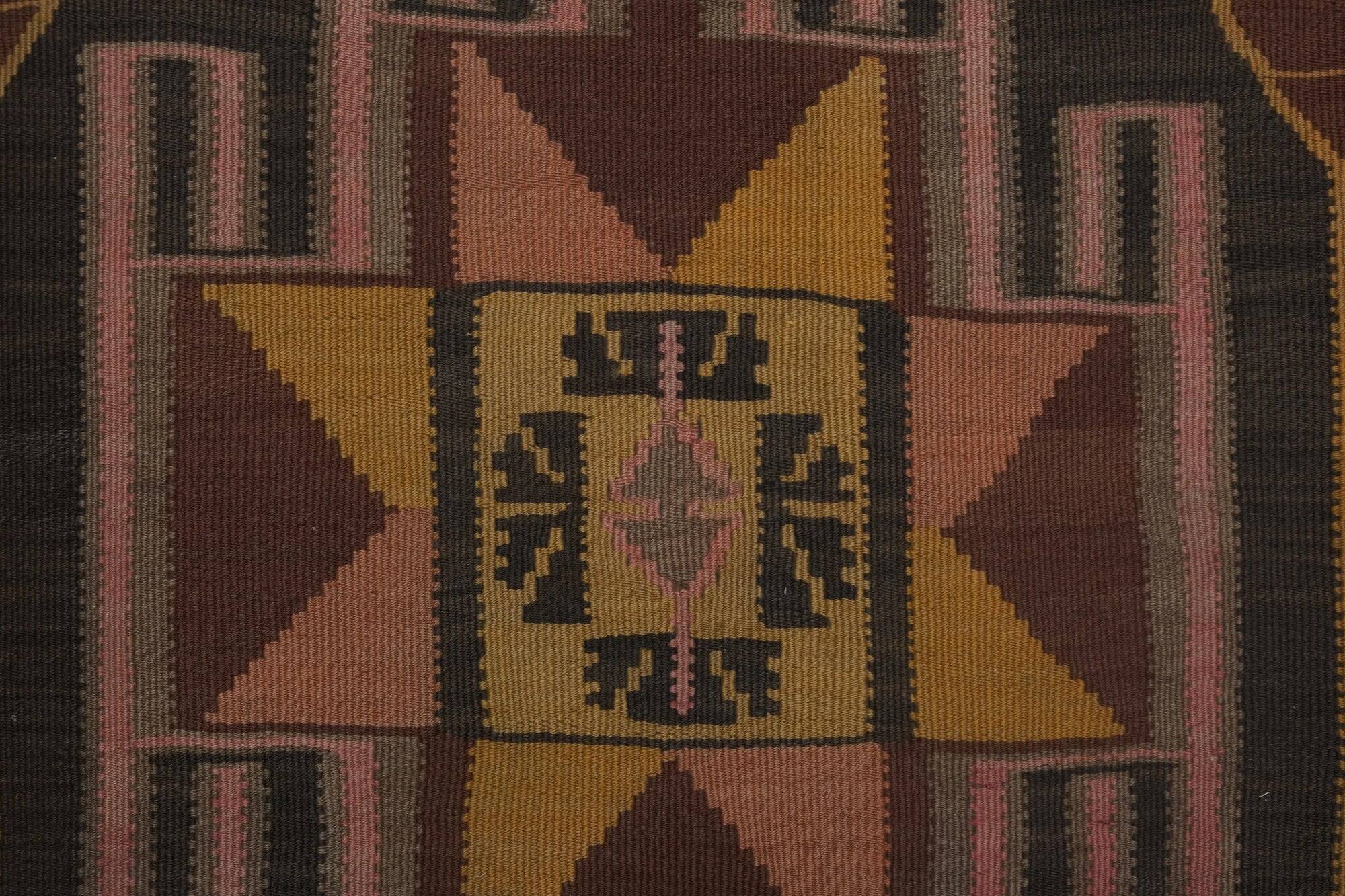 Vintage Turkish kilim, handwoven, 133x261 cm.