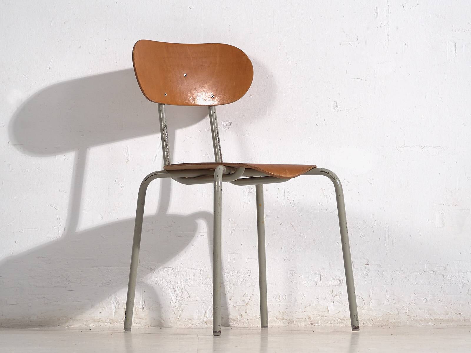 Mid-century school chair (c.1950)