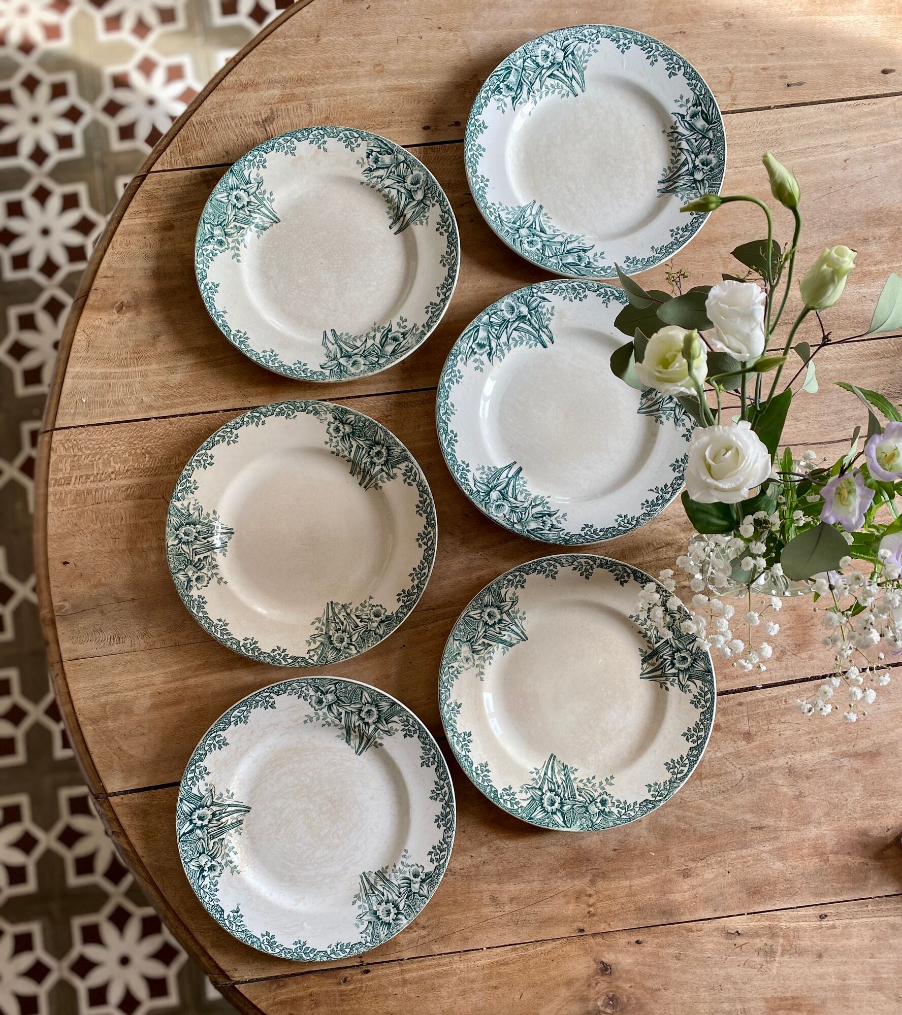 Set of 6 flat plates in iron earth model Narcisse de Saint Amand (LOT 4)