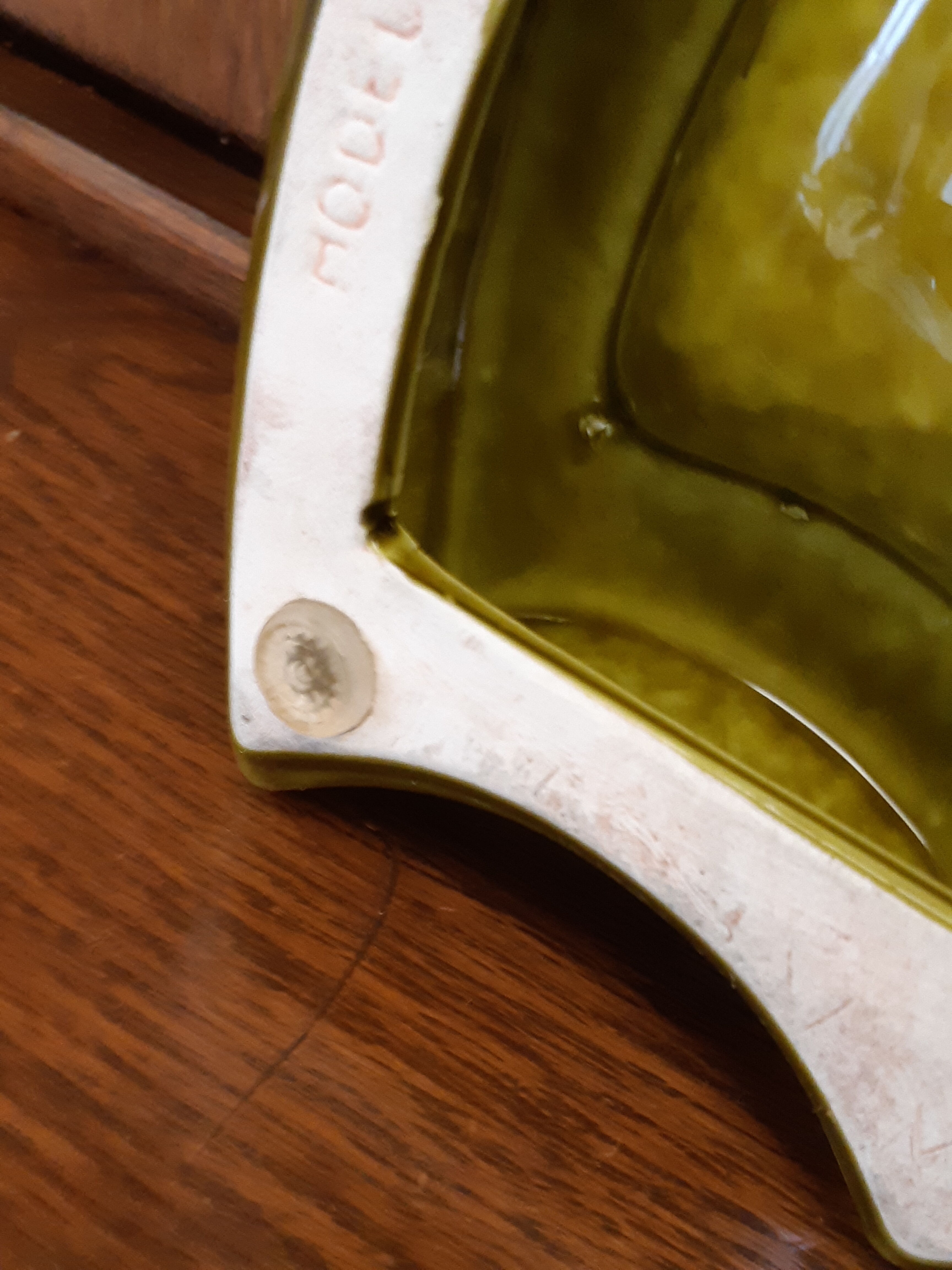 Ashtray coat of arms moet and chandon in ceramic, proceram aubagne france, signed