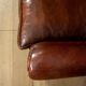 Ensemble de fauteuils en peau de mouton hollandais avec repose-pied