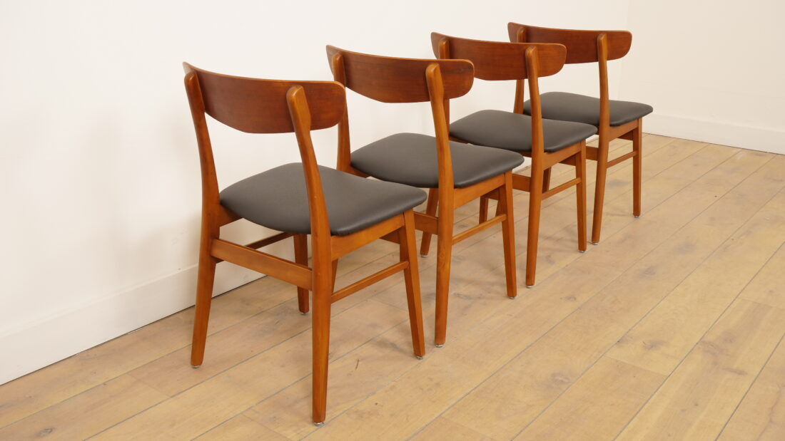 4 x dining chairs | Farstrup | Model 210 | Restored