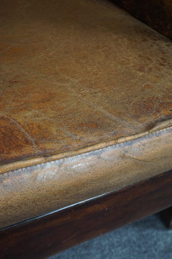 Armchair + sheepskin pouf