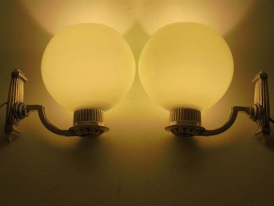 Pair of wall lamps