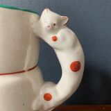 Pot à crème en faïence peint à la main et anse chat, 19e siècle