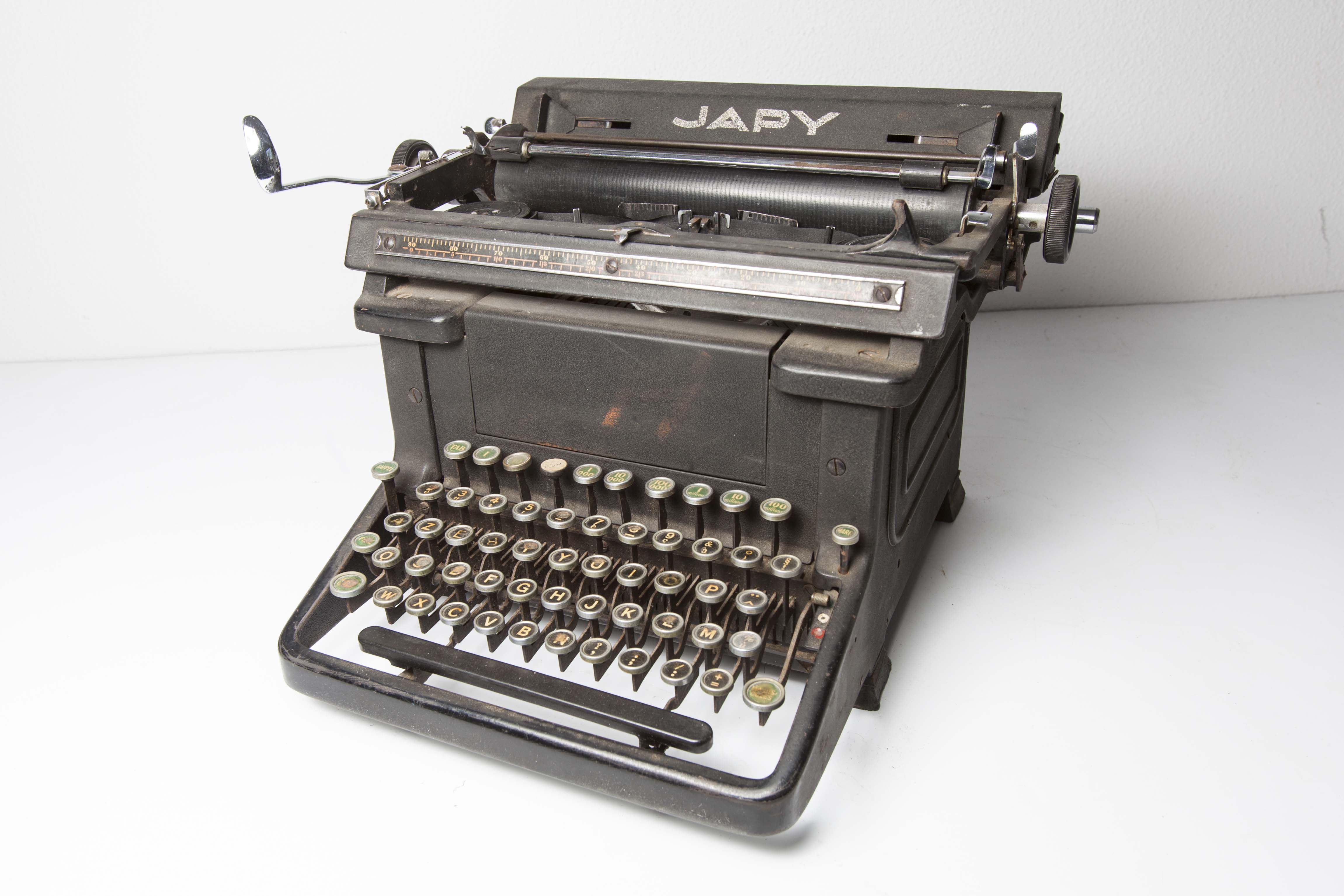 Machine à écrire Japy 1940